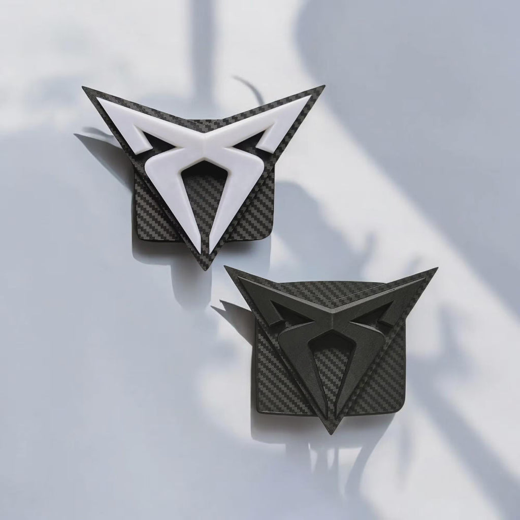 CARBON BASE - Front Cupra  Emblem Badge for Leon 5F facelift / non facelift or Ibiza 6F / 6P